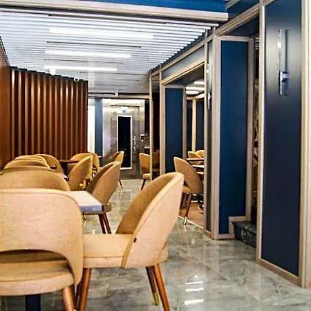 Hotel Grand 3*